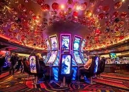 Animasi simbol-simbol premium dalam Fortune Tiger bermunculan di layar jempol hoki dengan efek visual yang memukau